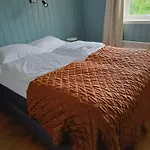 Holiday home Orheimstunet - Gardsferie For Storfamilien Der Ogsa Hunden Er Velkommen *