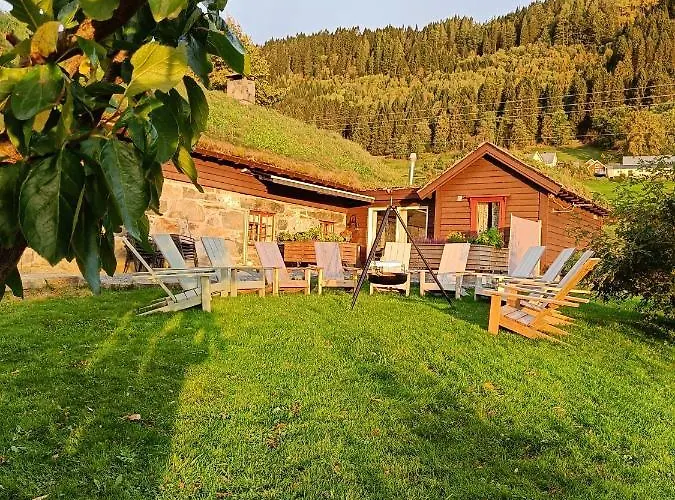 Holiday home Orheimstunet - Gardsferie For Storfamilien Der Ogsa Hunden Er Velkommen *
