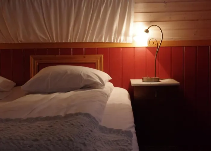 Holiday home Orheimstunet - Gardsferie For Storfamilien Der Ogsa Hunden Er Velkommen *